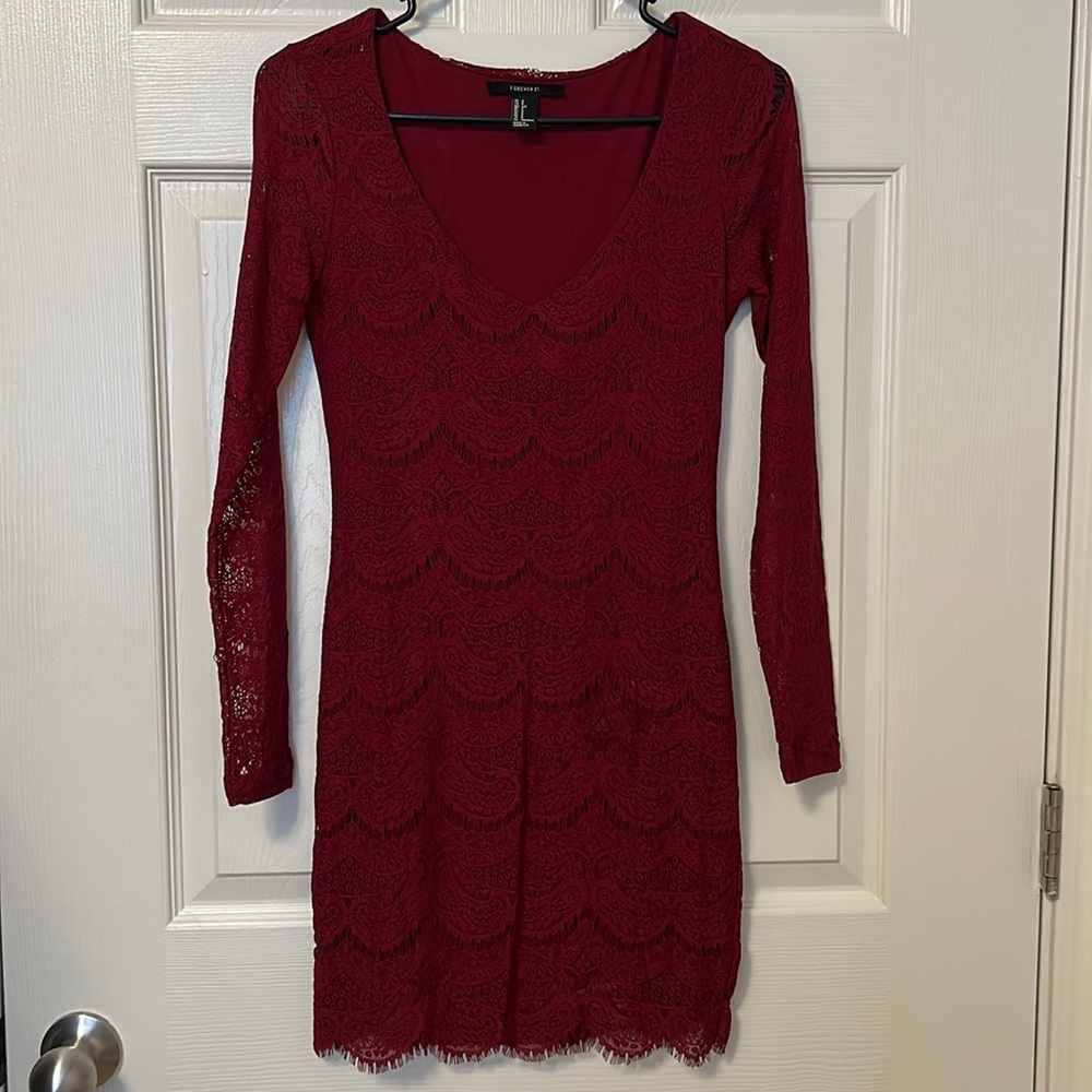 Forever21 | Eyelash Lace Dress